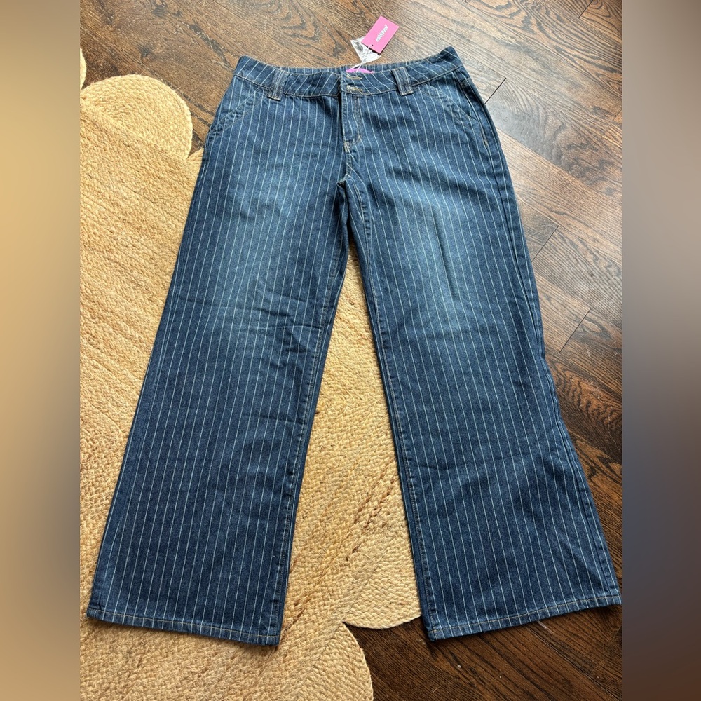 Edikted Cory Jeans with Pinstripes